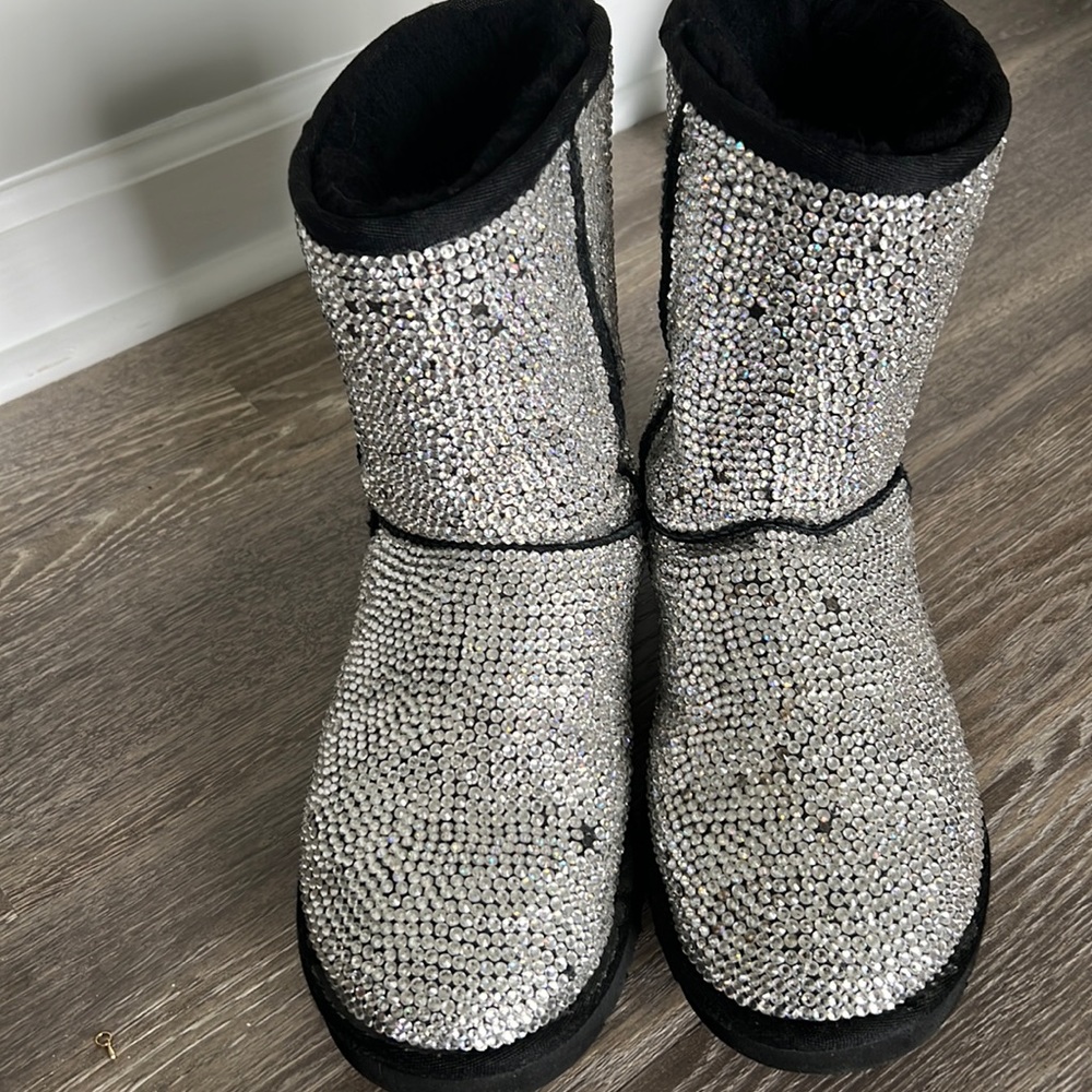custom made Swarovski crystal uggs